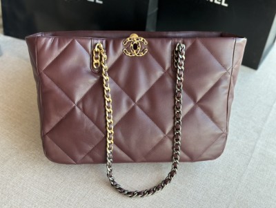 Handbag   Chanel  AS366  size 24 X41 X10 cm 