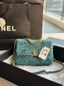  Handbag   Chanel  AS1161  size  30 CM