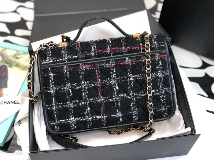 Handbag   Chanel  size 25*21*7* cm