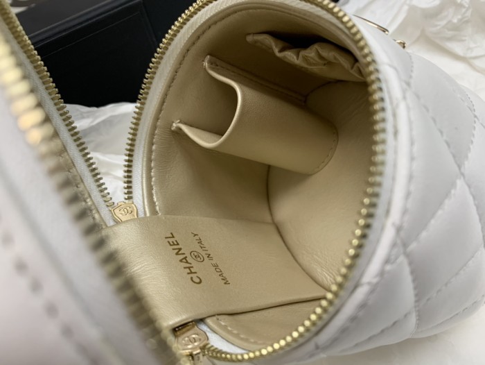 Handbag   Chanel  2729  size  11*11.5*9.5* cm