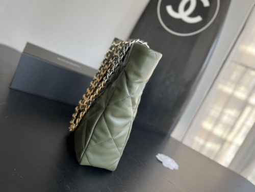 Handbag   Chanel  3519  size  30cm37cm10 cm