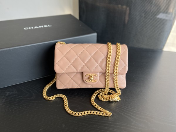 Handbag   Chanel 3393  size 16cmx25cm10 cm