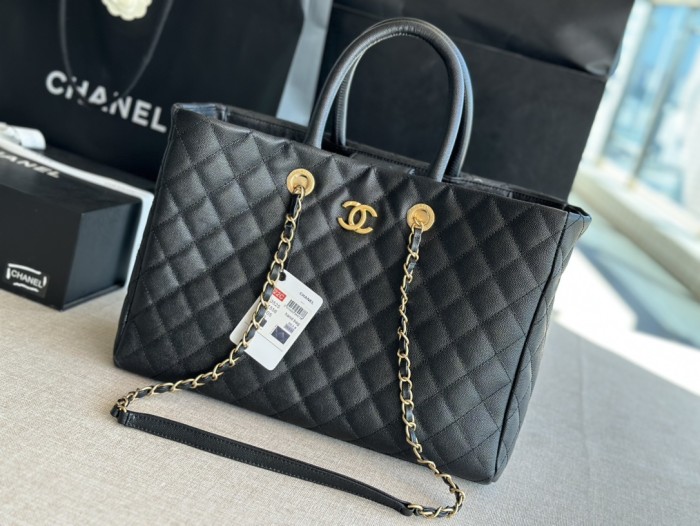 Handbag   Chanel  A93525  size 36X38X16 CM