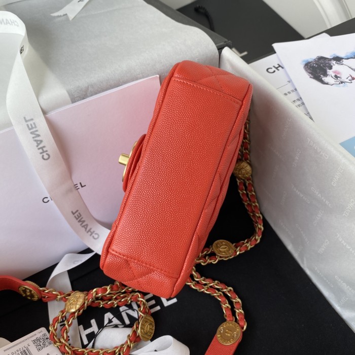 Handbag   Chanel AS3368  size 13*17*6 cm