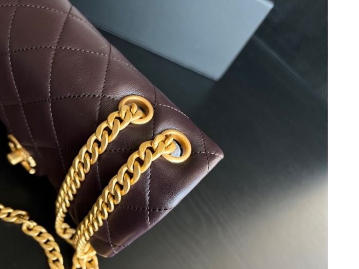 Handbag   Chanel  3393 size 16cmx25cm10 cm