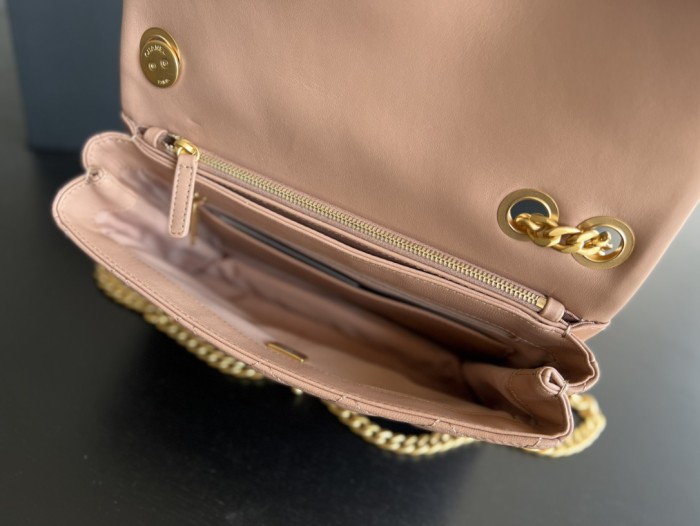 Handbag   Chanel  3393  size  16cmx25cm10 cm