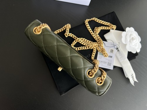 Handbag   Chanel  AP3043  size  19 cm