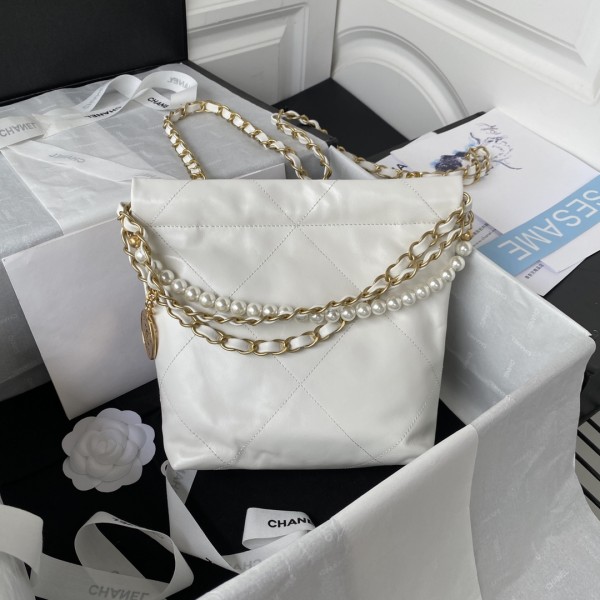 Handbag   Chanel  AS3263  size 18X20X6.5 cm