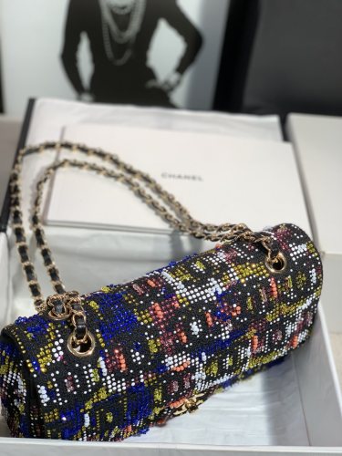 Handbag   Chanel  size  25 cm