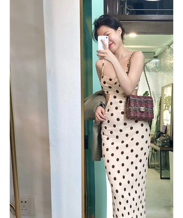  Handbag   Chanel 99204 size  15*14*7* cm 