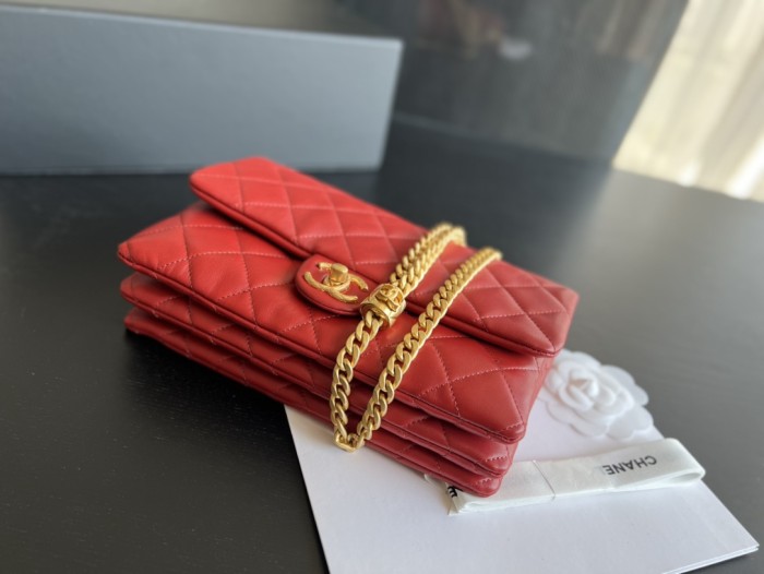 Handbag   Chanel  3393  size 16cmx25cm10 cm