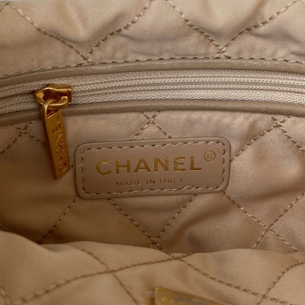Handbag   Chanel  AS3263  size 18X20X6.5 cm