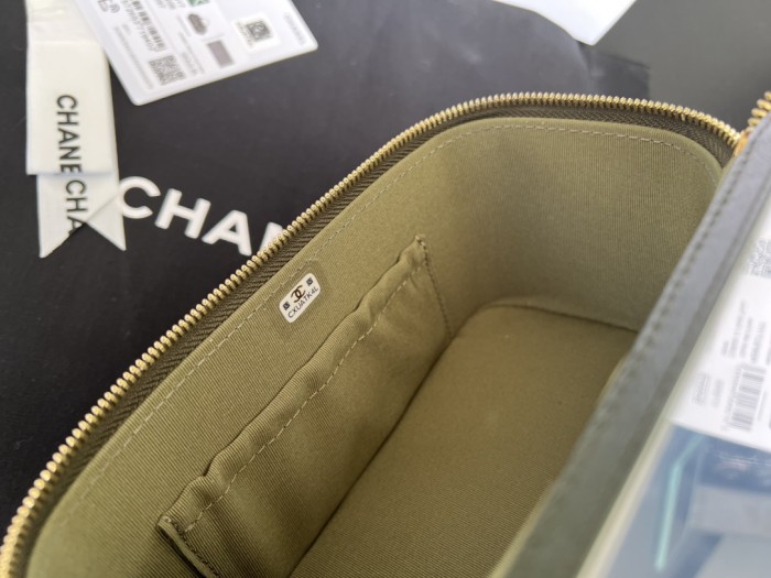 Handbag   Chanel  AP3017  size  17cm10cmx8 cm