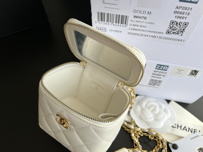 Handbag   Chanel  2931  size 8.5cmx11cmx7 cm