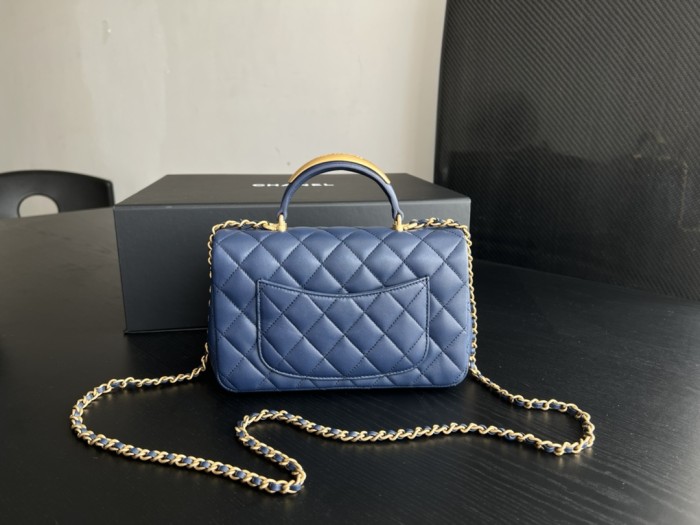 Handbag   Chanel  2431 size  20cmx12cmx6 cm 