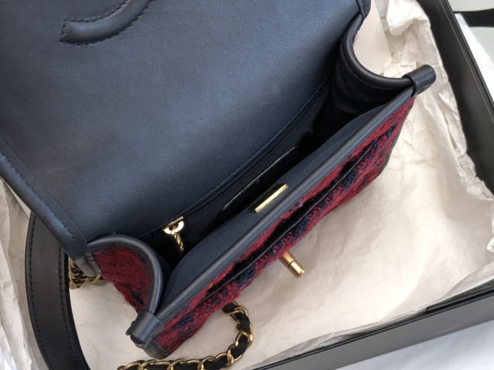 Handbag   Chanel  size 𝟷𝟽*𝟸𝟶.𝟻 *𝟼 𝚌𝚖