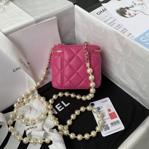  Handbag  Chanel  AP2581  size  8.5*11*7 cm