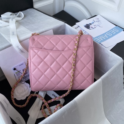 Handbag   Chanel  AS3649  size 18X19.5X9.5 cm