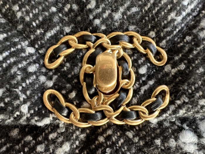 Handbag   Chanel   AS1161  size  30 CM