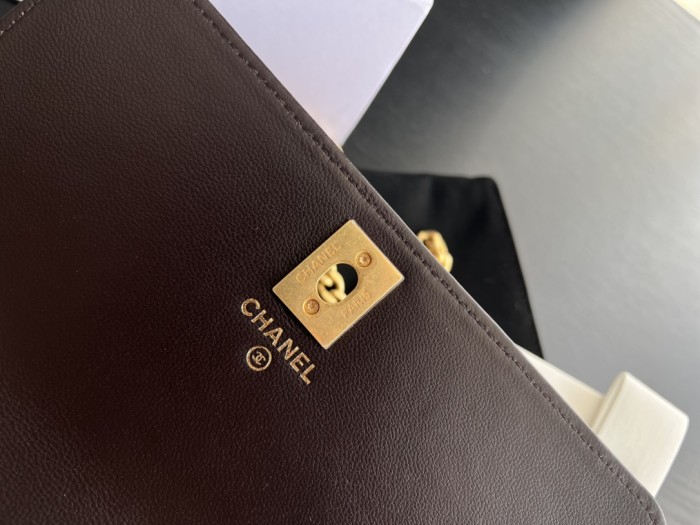 Handbag   Chanel  AP3043  size  19 cm