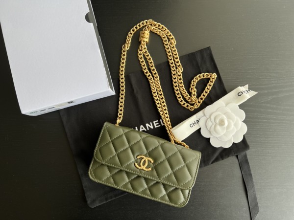 Handbag   Chanel  AP3047  size  17cm9cm3 cm