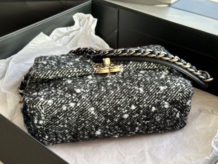  Handbag   Chanel   AS1161 size  30 CM