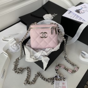 Handbag  Chanel AP2718  size  12 cm