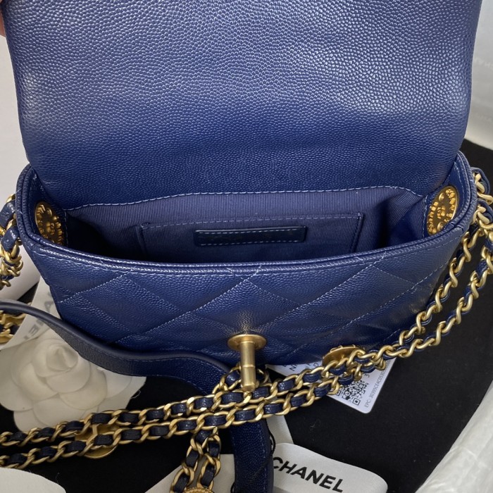 Handbag   Chanel  AS3368  size  13*17*6 cm