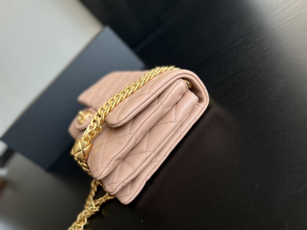 Handbag   Chanel  3393  size  16cmx25cm10 cm