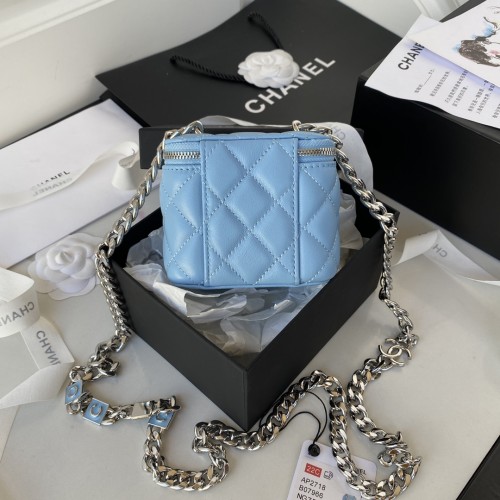  Handbag   Chanel  AP2718  size  12 cm
