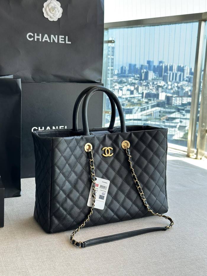 Handbag   Chanel  A93525  size 36X38X16 CM