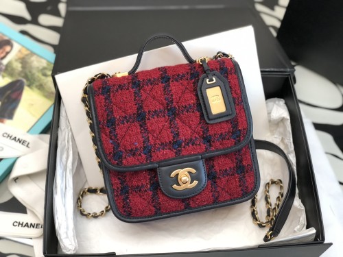 Handbag   Chanel  size 𝟷𝟽*𝟸𝟶.𝟻 *𝟼 𝚌𝚖