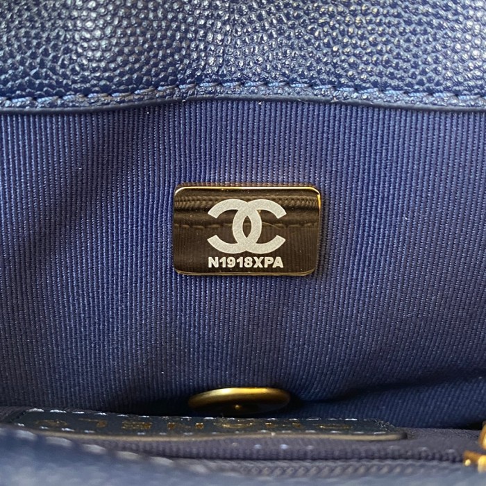 Handbag   Chanel  AS3369  size 14*21*6.5* cm