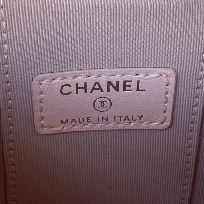 Handbag  Chanel AP2718  size  12 cm