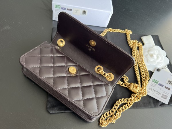 Handbag   Chanel  AP3047  size  17cm9cm3 cm