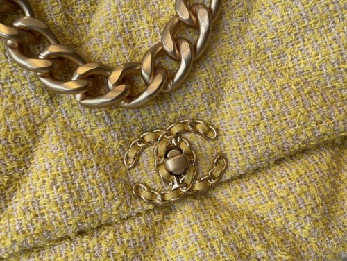 Handbag  Chanel   AS1161  size 30 cm