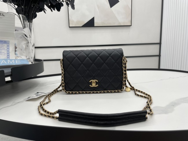Handbag  Chanel  AS3467  size  20*23*8 cm