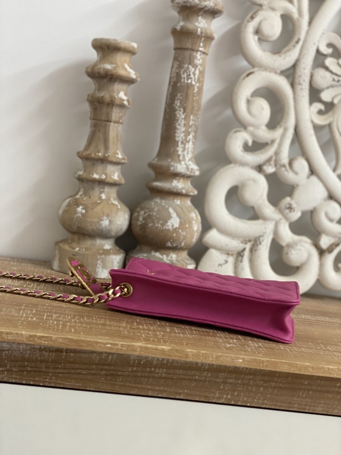 Handbag  Chanel  2981  size  18*3*10  cm