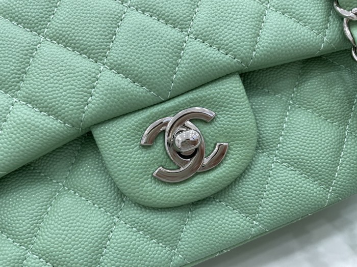 Handbag  Chanel  01112  size  25 cm