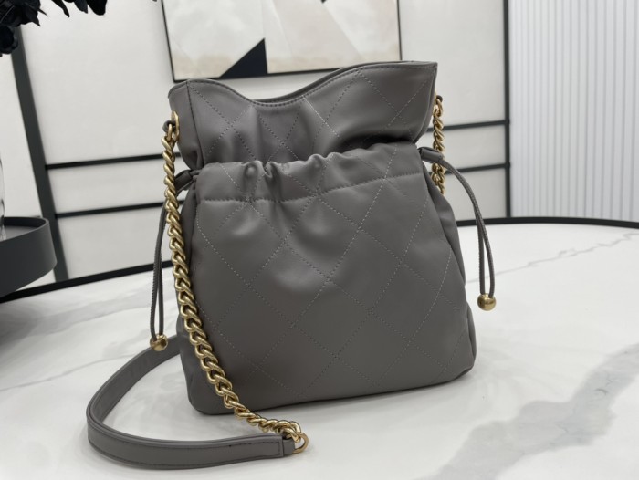 Handbag  Chanel  AS2985  size  24*22*7 cm