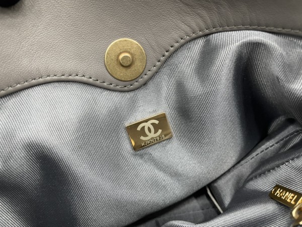 Handbag  Chanel  AS2985  size  24*22*7 cm