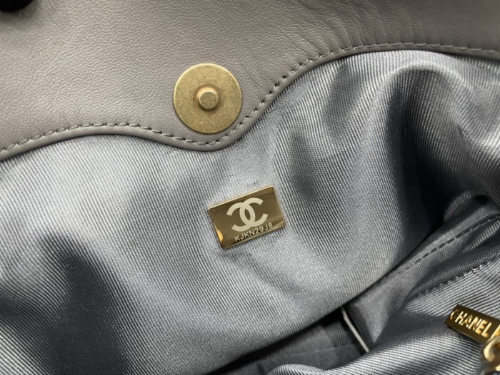 Handbag  Chanel  AS2985  size  24*22*7 cm