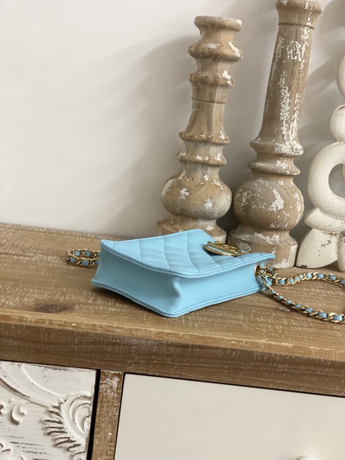 Handbag  Chanel 2981  size  18*3*10  cm