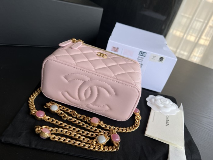 Handbag  Chanel  AP2937  size  8.5cmx11cmx7 cm