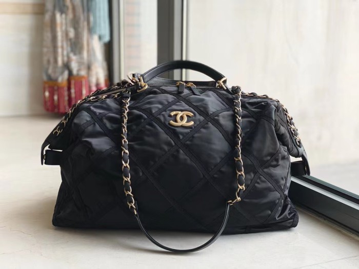 Handbag  Chanel  99150  size  25×46×28 cm