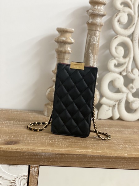 Handbag  Chanel  2981  size  18*3*10  cm