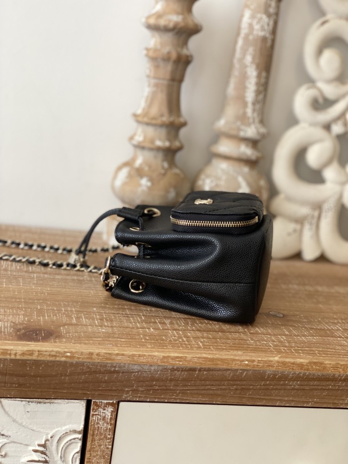 Handbag  Chanel   2913  size  12.5*10*7.5 cm