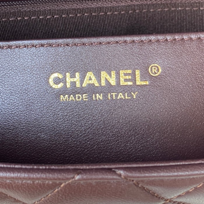 Handbag  Chanel  AS3609  size 16*25*10 cm