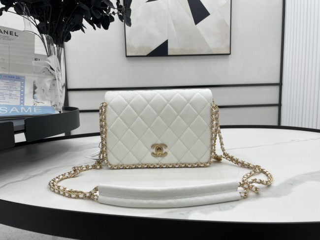 Handbag  Chanel  AS3467  size  20*23*8 cm