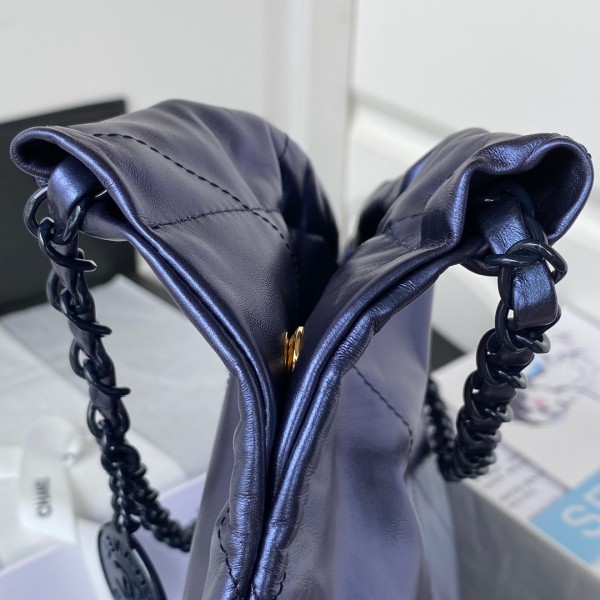  Handbag   Chanel  AS3261  size 39×42×8 cm